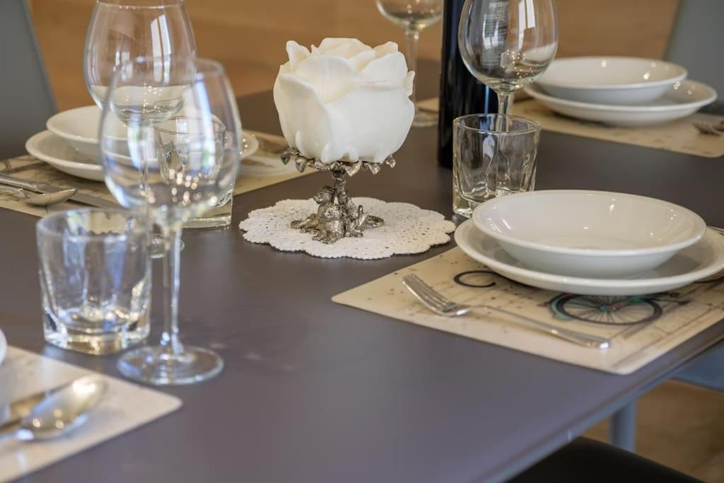 Caruso Luxury Apartment Napoli Eksteriør bilde